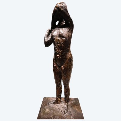 Dancer stapling the epaulette to her bodice - Edgar Degas, Valsuani cast, 1998