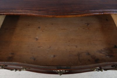 Commode XVIII en acajou tombeau 