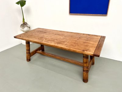 Table à manger en pin, DLG Georges Robert