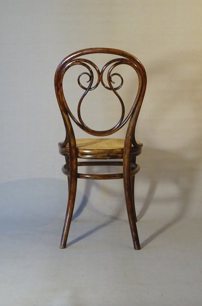 Chause Thonet N°13 bentwood, vers 1875 ,cannée, état original.