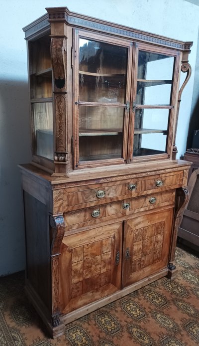 Credenza d'epoca Biedermeier in legno pregiato intarsiato ed ebano