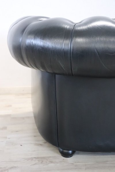 Set De Canapé Et Fauteuil En Cuir Noir, 1980s