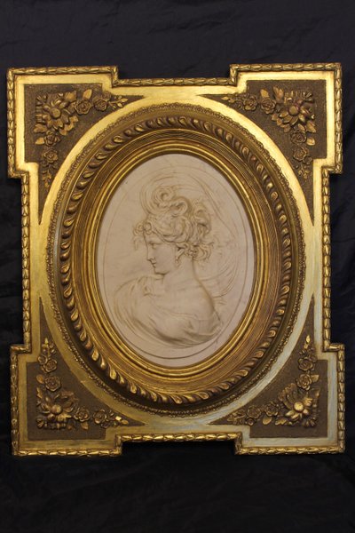 Pair of carved marble medallions with women's profiles in low relief by Louis Bottée expo 1889