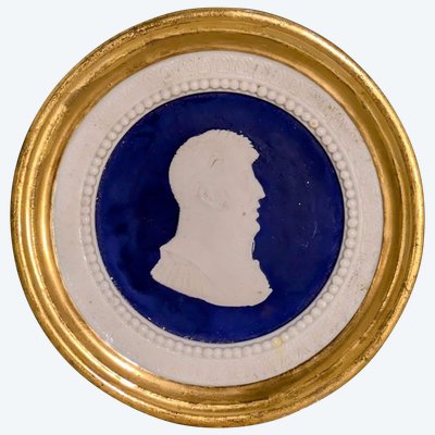 Paris or Sèvres, medallion portrait of Charles X - painted and gilded porcelain