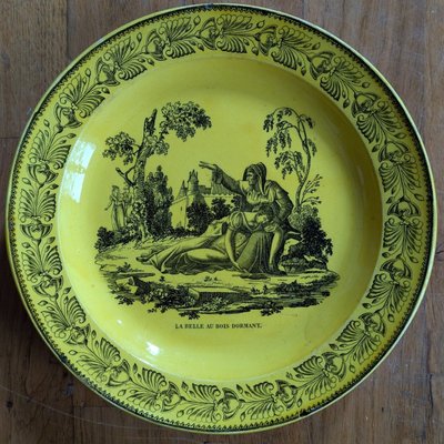 Montereau circa 1825-1833 - 6 fine earthenware dessert plates - historicist decor