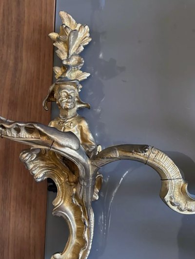 Grandes appliques XIXème aux Chinois en bronze doré & Ciselé. Hauteur 48cm