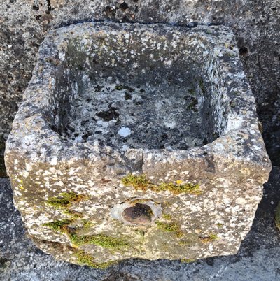 Small square hardstone trough 19th century