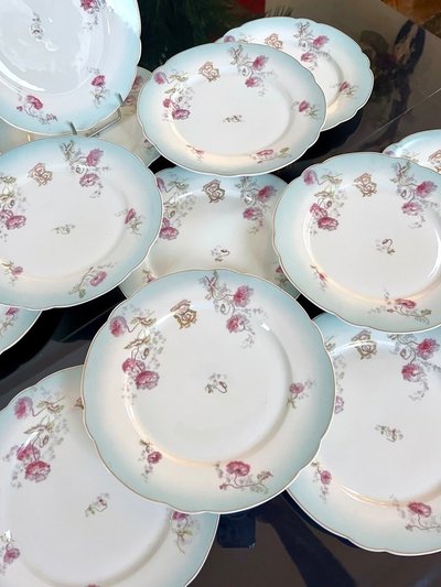 Fine Porcelain Dinner Plate Set - Monogrammed Carnation Flower Decor