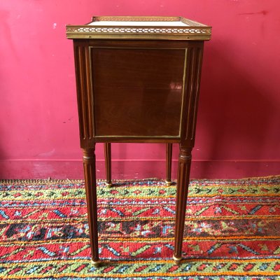 Table de salon estampillée, époque Louis XVI