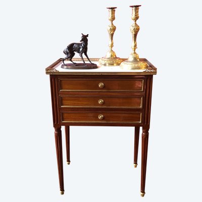 Table de salon estampillée, époque Louis XVI
