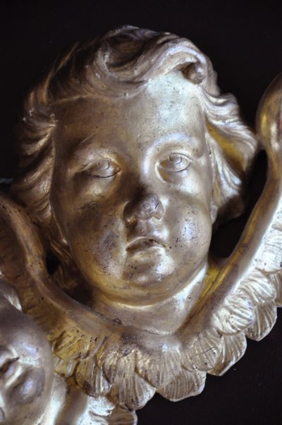 Bas-relief En Bois Doré Attribué à Jacques Bernus Deux Têtes D'angelots 18th Century
