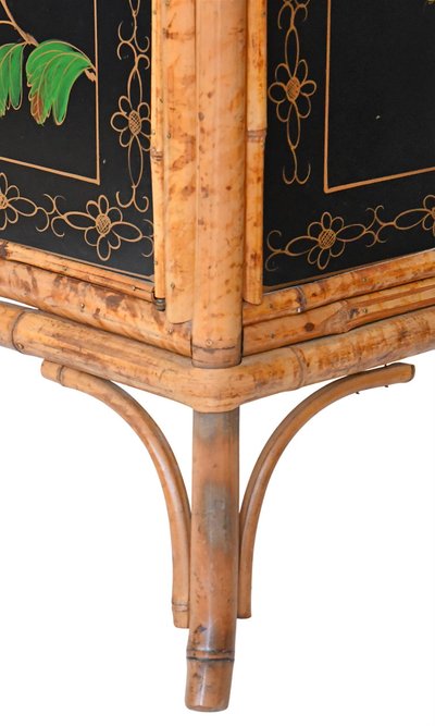 Japanese sideboard in bamboo and black lacquer enhanced with polychrome flowers