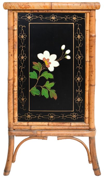 Japanese sideboard in bamboo and black lacquer enhanced with polychrome flowers
