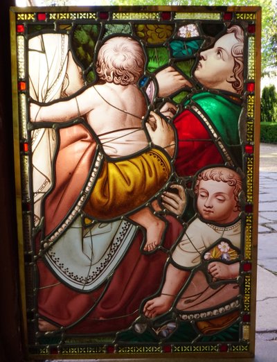 Vitrail - Stained glass - Family in the park