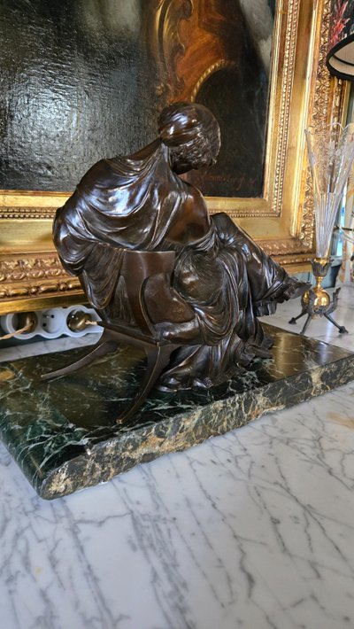 Giovane donna in una posa assonnata in stile antico, A.J Peiffer.  