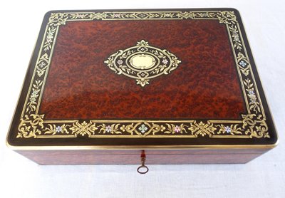 Marquetry music box games box with tokens, Napoleon III period