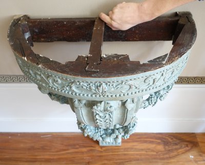 Console d'applique demi-lune d'époque Louis XVI dans le goût de Jacob, bois patiné et marbre