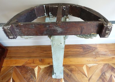 Console d'applique demi-lune d'époque Louis XVI dans le goût de Jacob, bois patiné et marbre