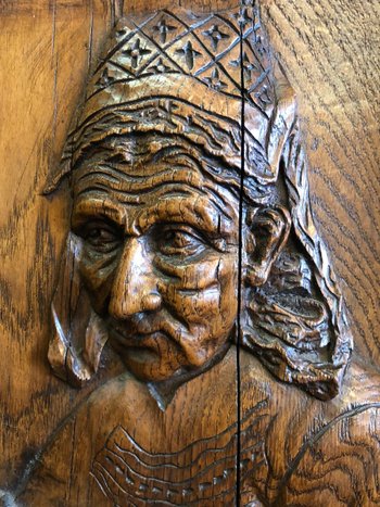 Ein Paar Porträts in Flachrelief geschnitzt. Volkskunst, 19. Jahrhundert