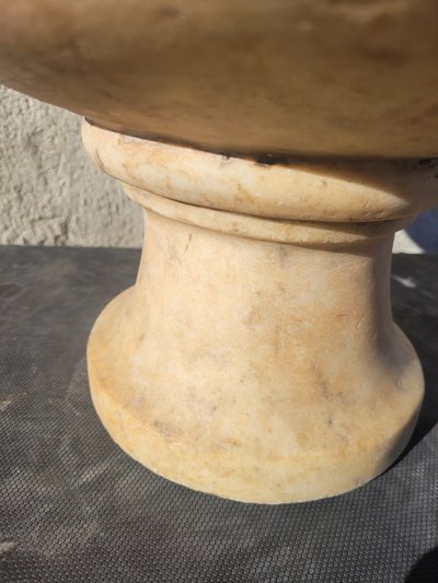 White Marble Pedestal Basin, 19th Century