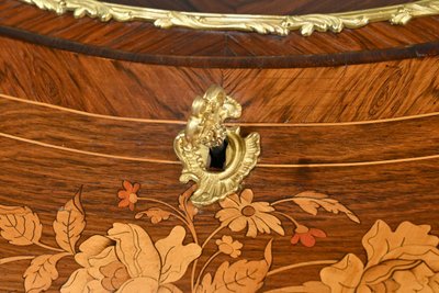 Bureau de Dame en Palissandre, style Louis XV – 2ème Partie XIXe