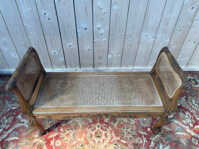 Louis XV style entrance bench in winding cannae