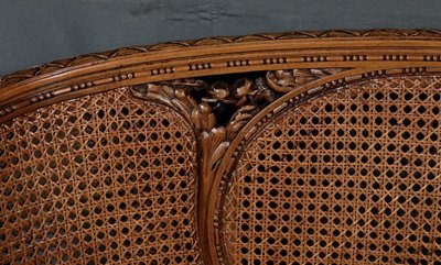 Louis XVI style walnut basket bench – 2nd part of the 19th century