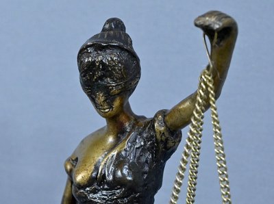 Allegoria della Giustizia in bronzo, da C.Franchomme – Inizio XX secolo