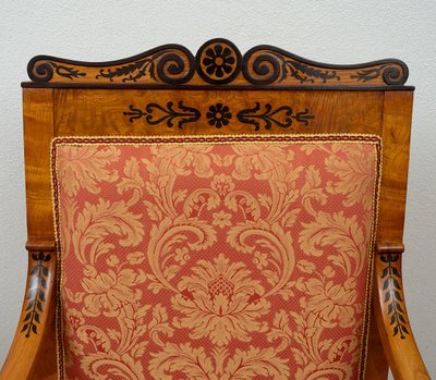 Paire de fauteuils anciens Charles X, France, XIXe siècle.