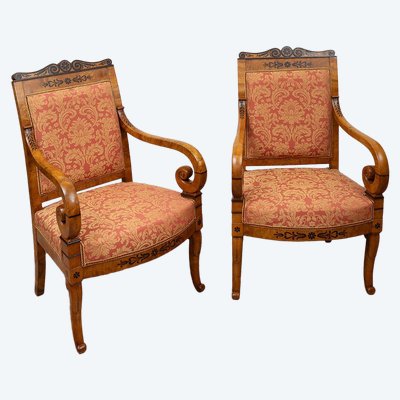 Paire de fauteuils anciens Charles X, France, XIXe siècle.