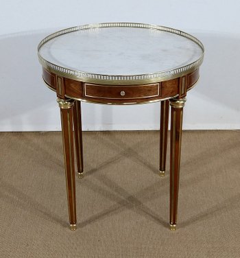  Table Bouillotte en Acajou et Marbre de Carrare, style Louis XVI – milieu XIXe 