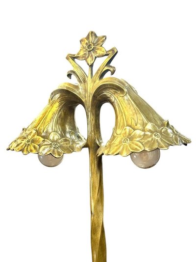 Jules Playing Art Nouveau Double Lamp
