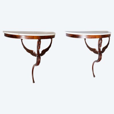 Pair of antique half-moon wall consoles in mahogany feather. Naples, 19th century.