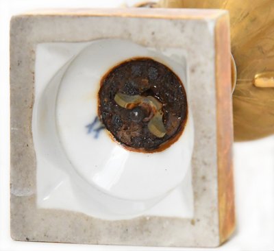 Vaso in porcellana di Meissen in forma medicea 