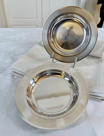 2 sottobicchieri per bottiglie in metallo placcato argento - Christofle - Art Deco