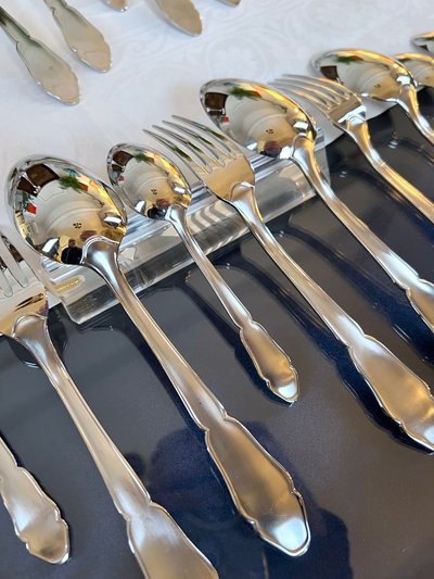12 Piece Stainless Steel Cutlery Tray - Set