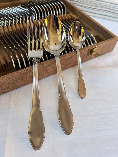 12 Piece Stainless Steel Cutlery Tray - Set