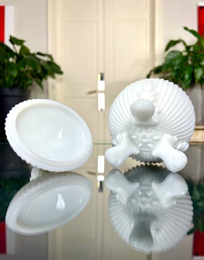 Barattolo per caramelle Drageoir Scatola opalina bianca - Decorazione
