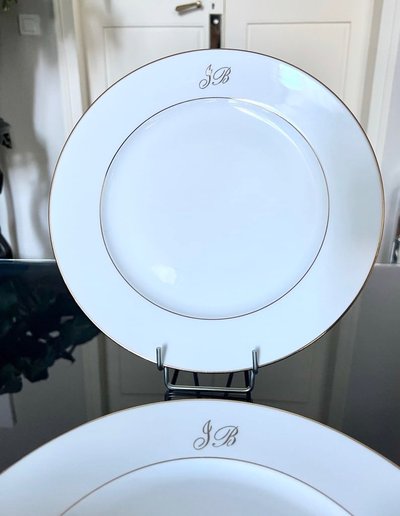 12 Dinner Plates Gold Fillet Design - Limoges Porcelain - Monograms