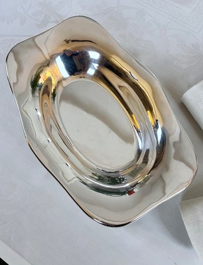 Bread Basket In Silver Plated Metal - Pièce De Forme Christofle Marked - 20th Century