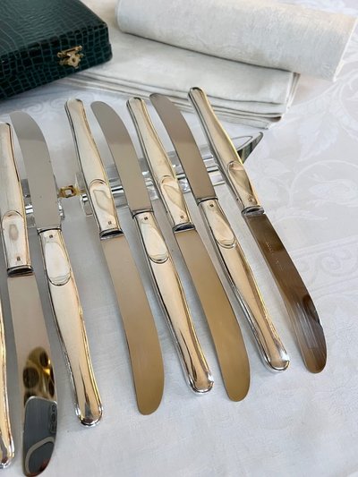 Couteaux De Table En Métal Argenté - Blades Inox - Vintage