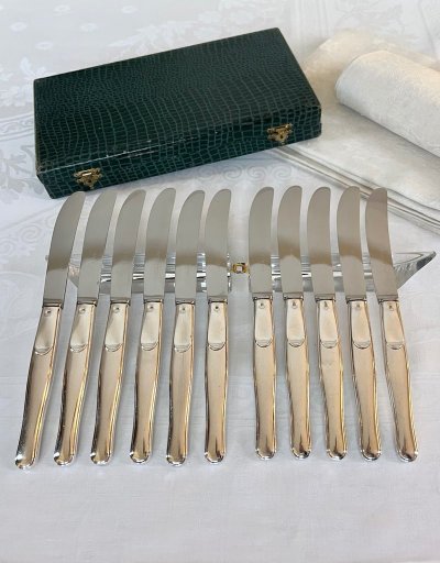 Couteaux De Table En Métal Argenté - Blades Inox - Vintage