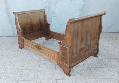 Mahagonibett im Empire-Stil