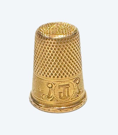 Dé à Coudre En Or Massif 18 Carats Dans Son écrin XIXe Siècle Nécessaire Couture
