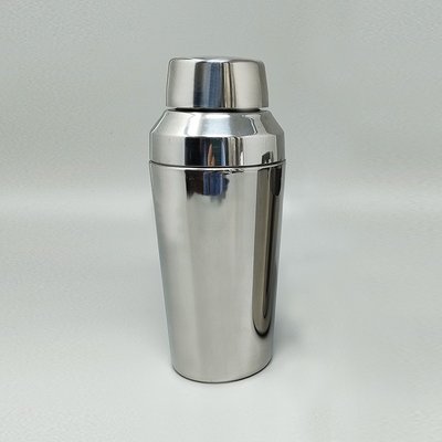1970s Gorgeous Cocktail Shaker With Ice Bucket by Motta. Made in Italy
