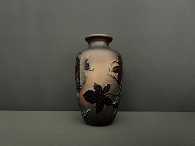 Gravierte Glasvase – La Rochère