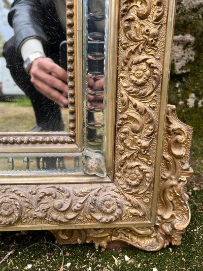 Miroir 1900 bois stuqué et doré, 179,5x119cm