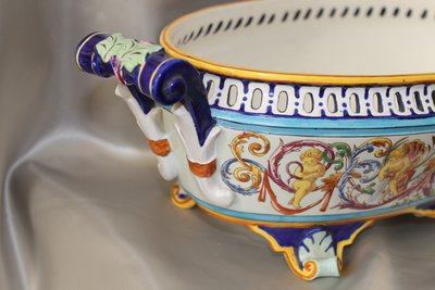 Fine Bordeaux earthenware planter with polychrome decoration of putti, 19th century Jules Vieillard