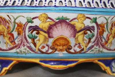 Fine Bordeaux earthenware planter with polychrome decoration of putti, 19th century Jules Vieillard