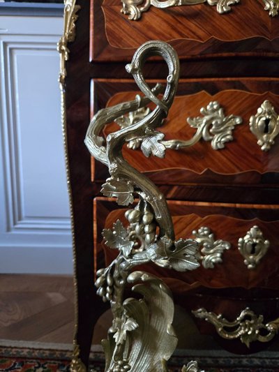 Pair of bronze fireplaces with children, Louis XV style.